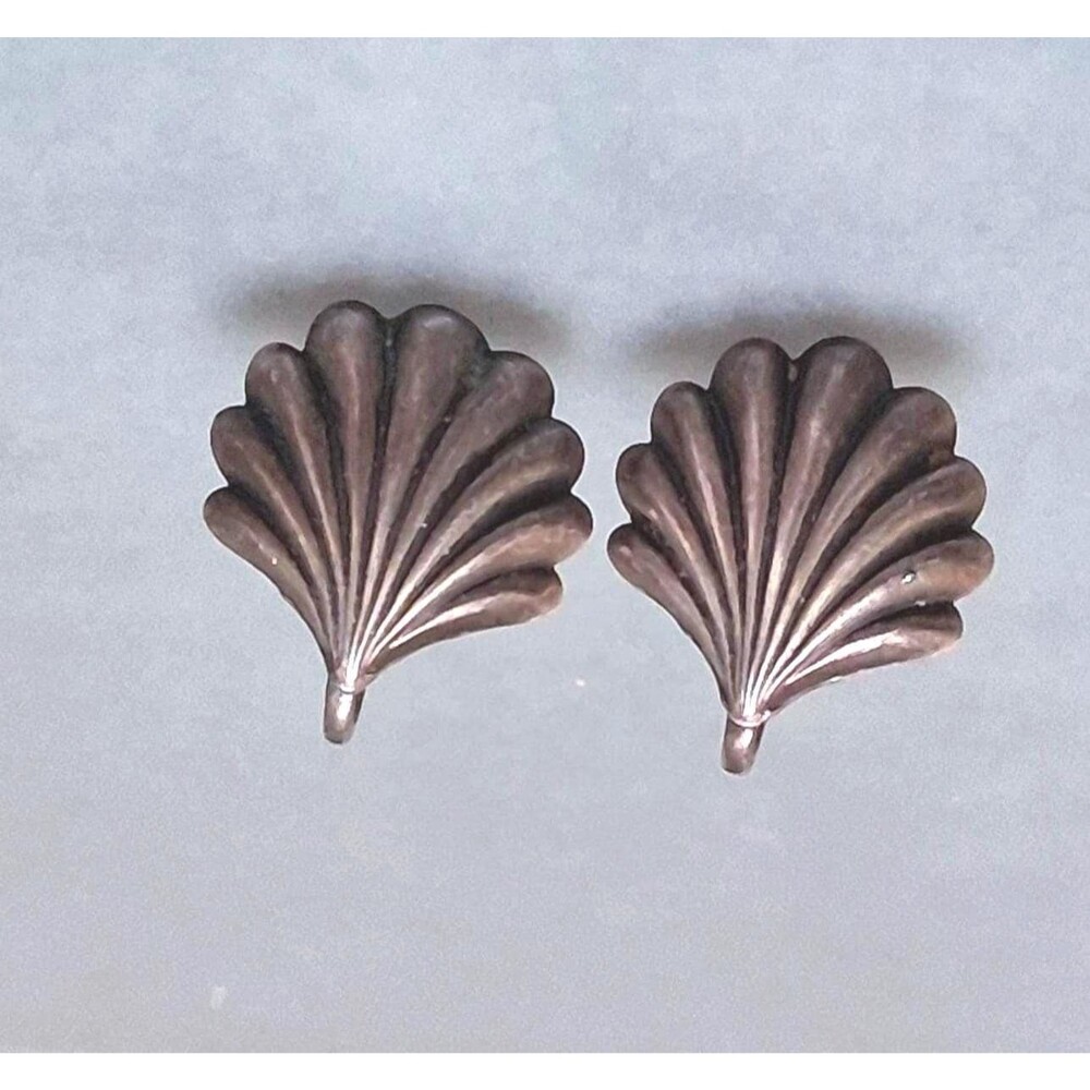 Vintage Sterling Silver Seashell Earrings Twist Backs